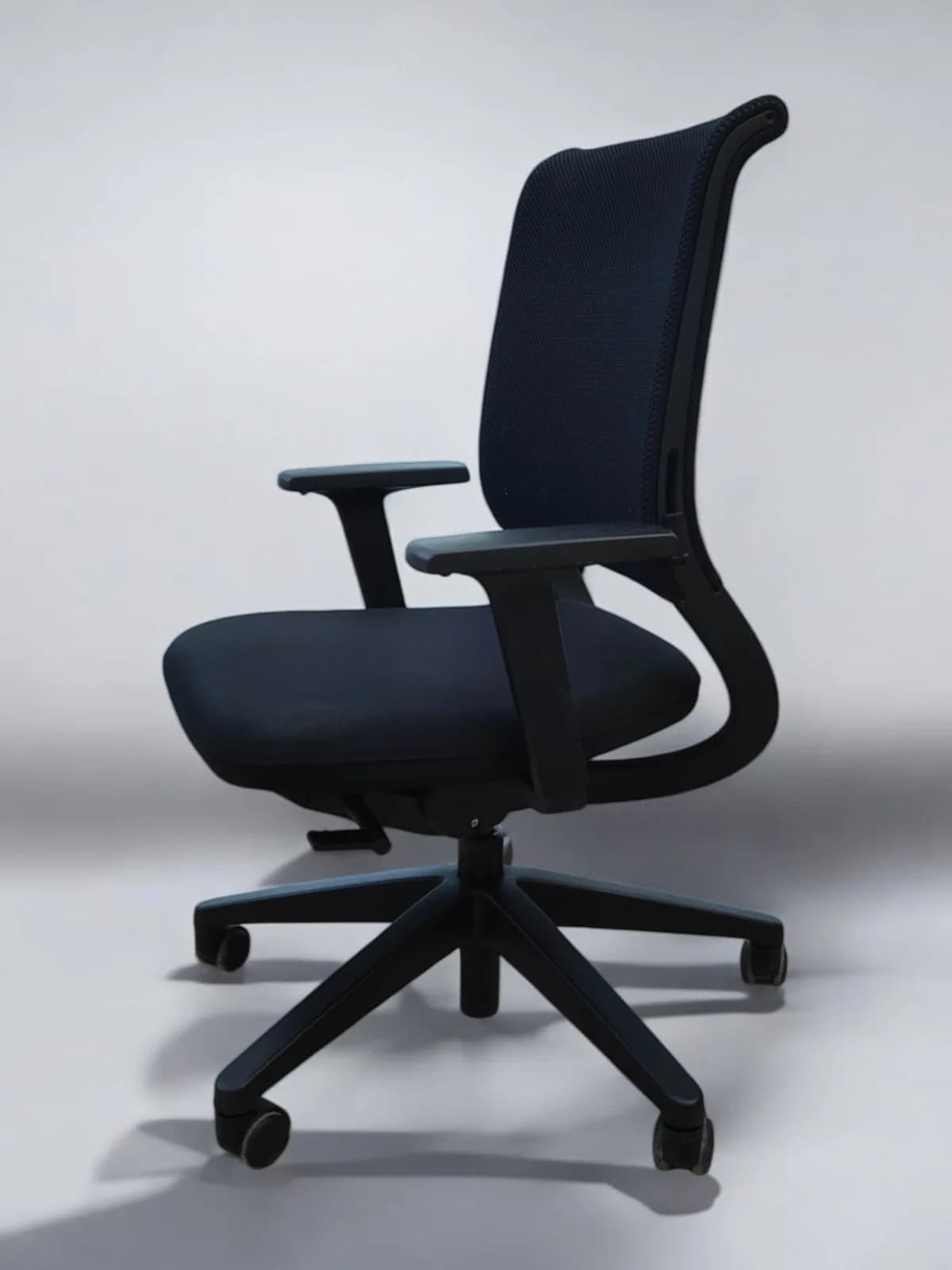 Chaise a roulette Sedus Netwin noir Promo — vue 2