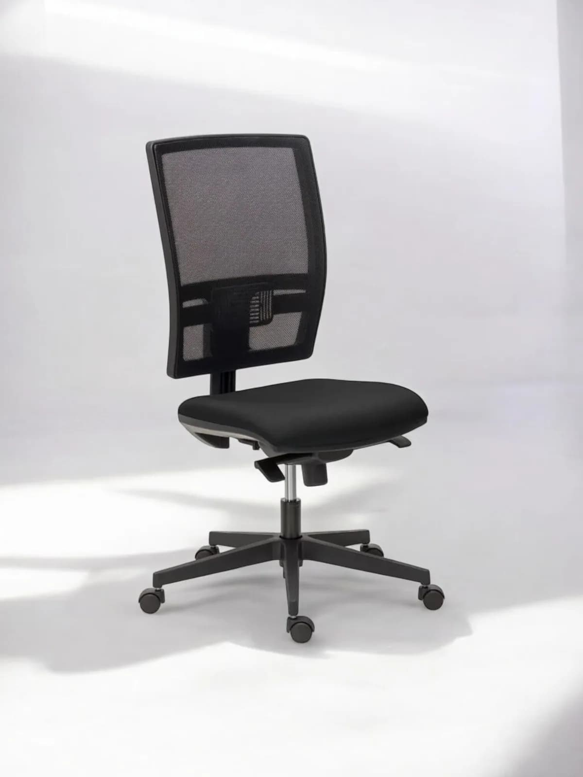 Chaise à roulette Bruneau ajustable ergonomique promo