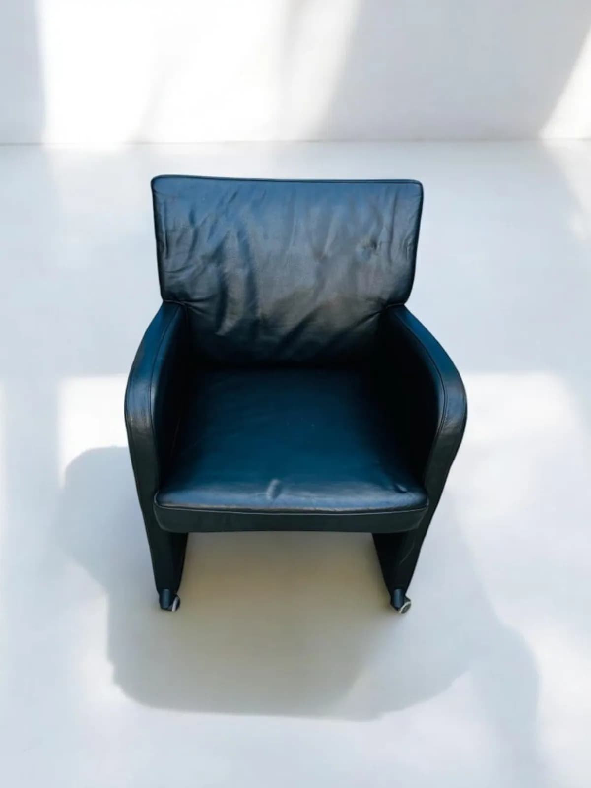 Fauteuil à roulette Kinnarps Remus Cuir noir