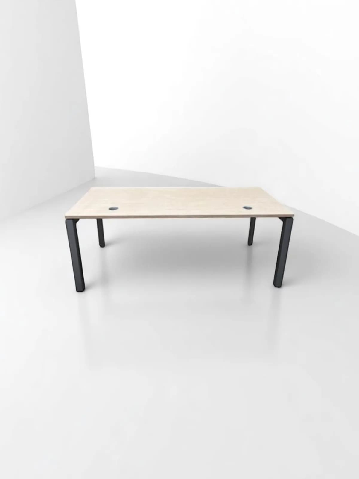Bureaux droit steelcase avec passe câble 180x80cm — vue 4