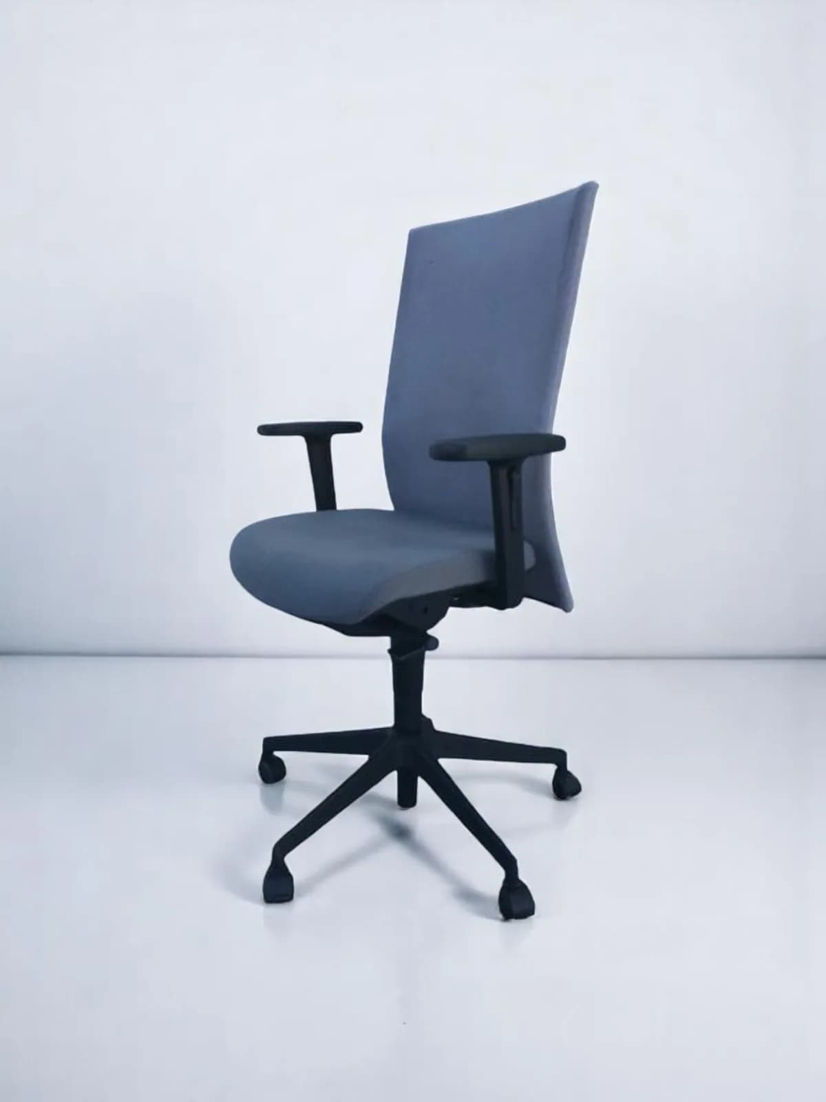 Chaise de bureau Eurosit avec soutien lombaire
