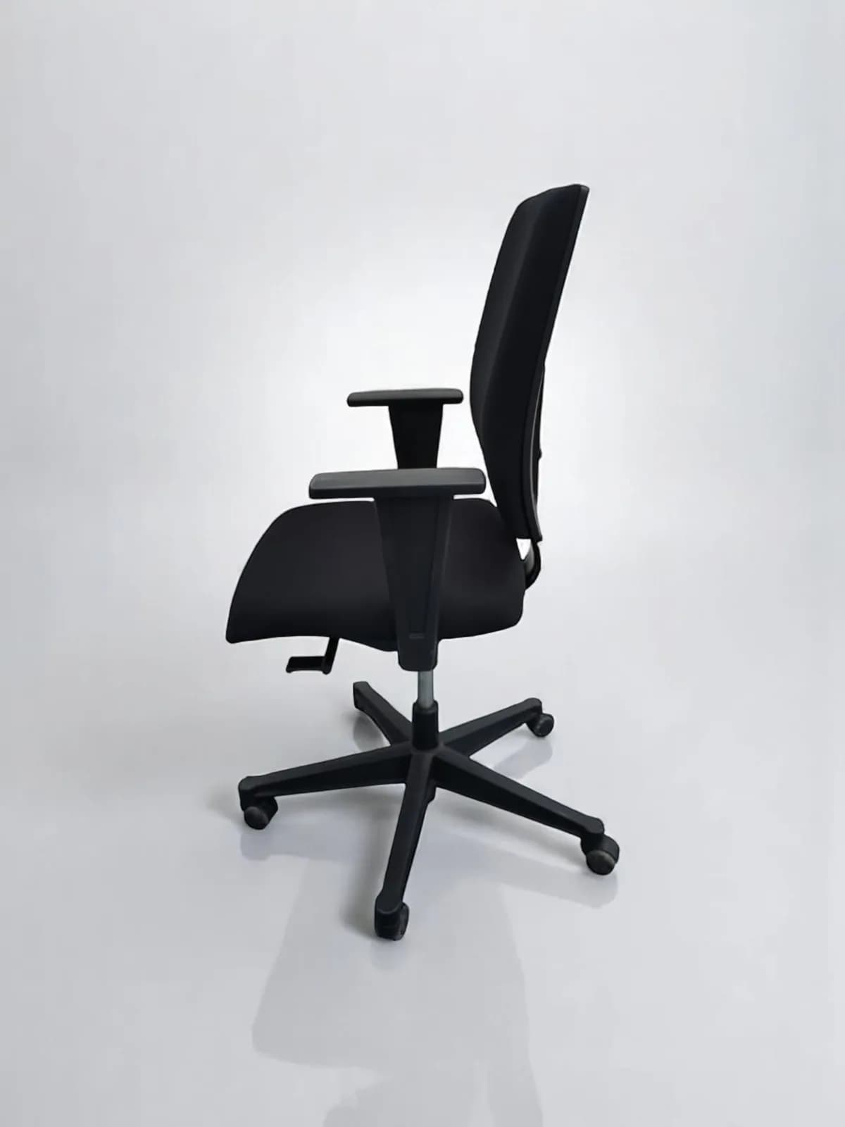 Fauteuil a roulette sedus YEAH — vue 3