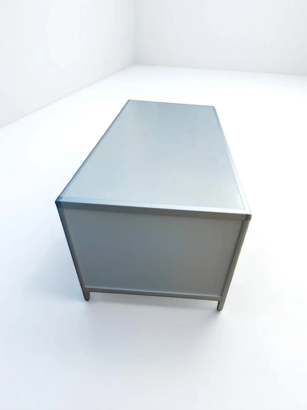 Bureau droit de travail finition aluminium Stielow 160x80cm — vue 3