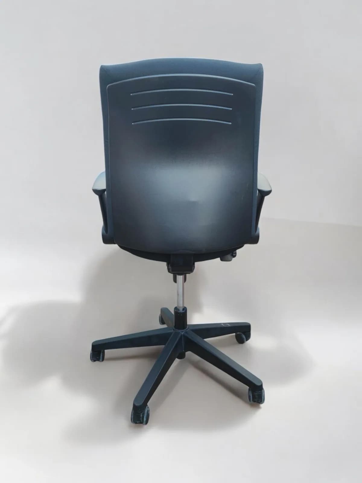 Fauteuil de bureau ergonomique Haworth noir — vue 4