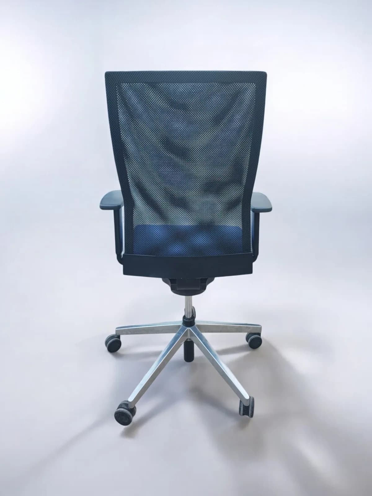 Chaise de bureau Ergonomique Zuco mesh assise bleu — vue 4