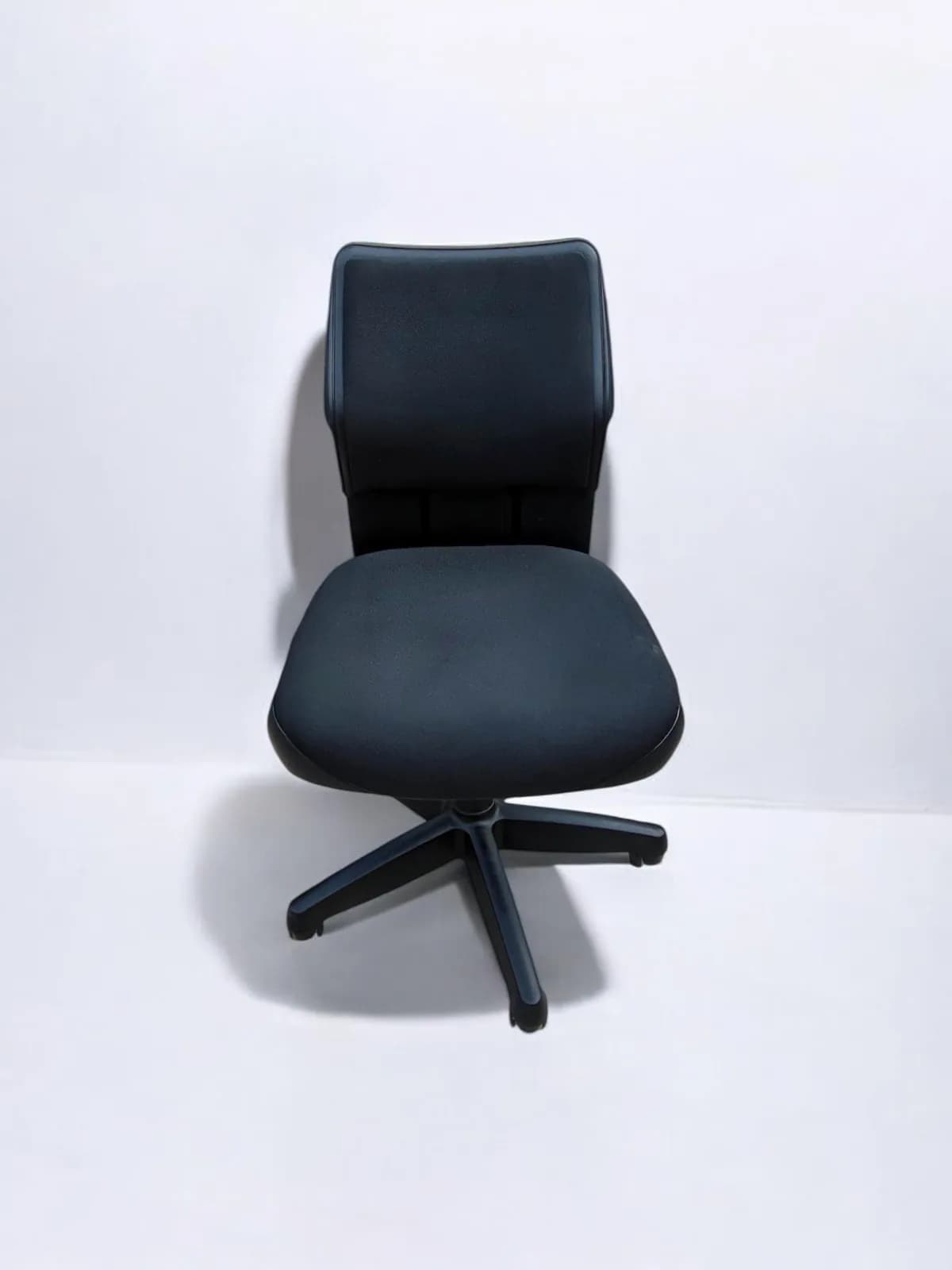 Chaise à roulette Steelcase Strafor sans accoudoirs — vue 2