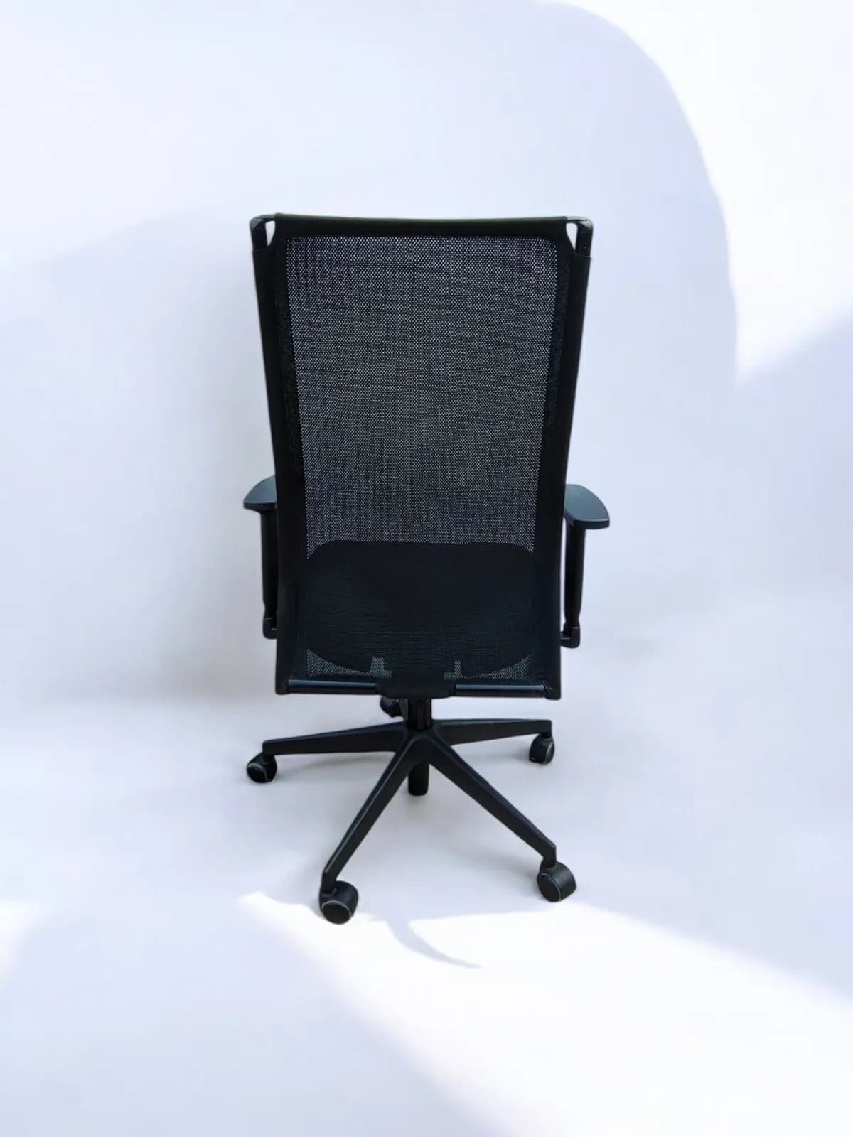 Chaise ergonomique Eurosit dossier mesh promo — vue 3
