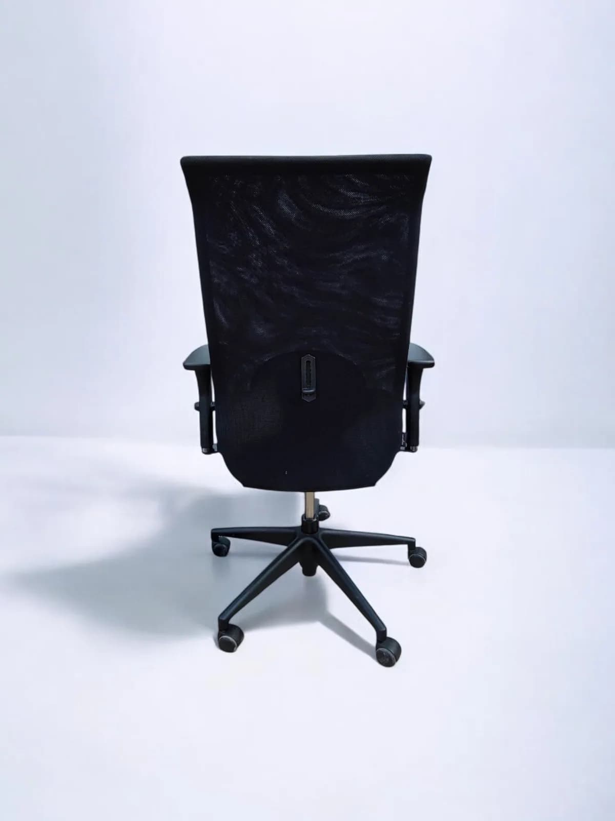 Chaise de bureau Navaille en résille assise noir — vue 4