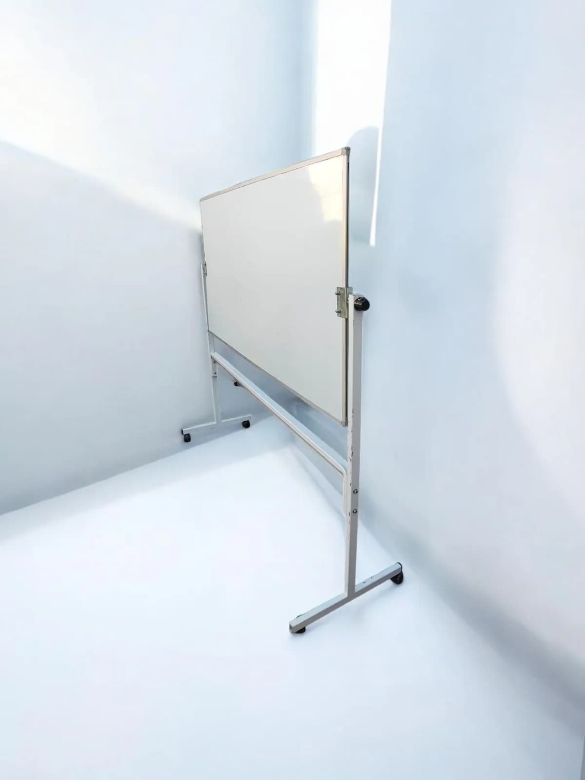 Tableau blanc mobile 180cm pour chantier atelier petit défaut — vue 2