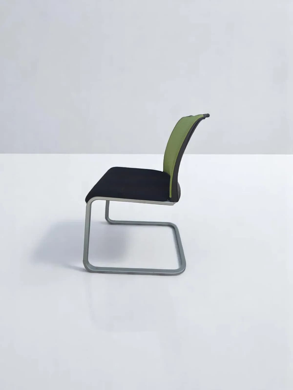 Chaise visiteur Steelcase reply luge vert — vue 3