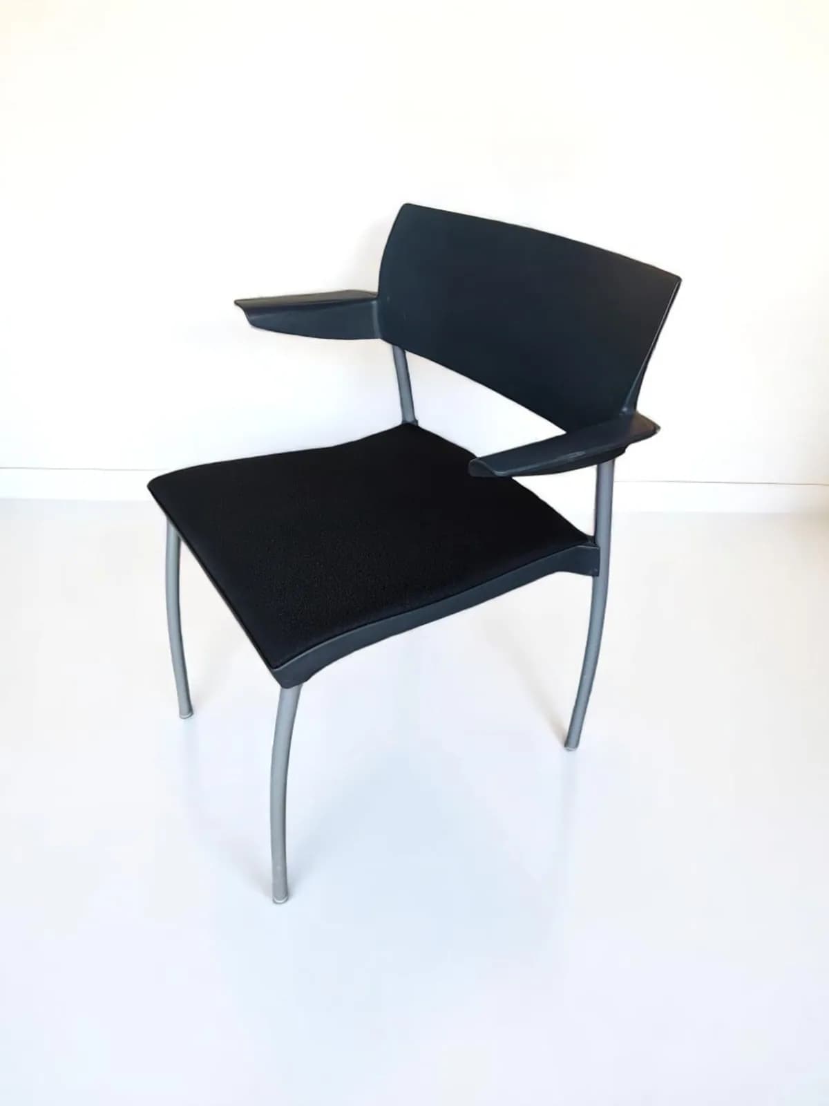 Lot 5 chaises kinnarps Square One Noir Lot 5 chaises kinnarps Square One Noir