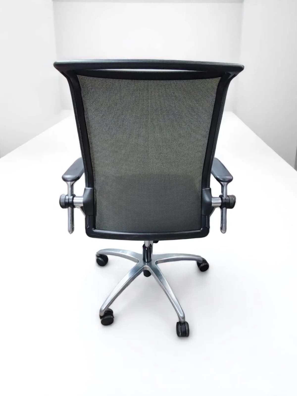 Chaise bureau König+Neurath Kineta — vue 5