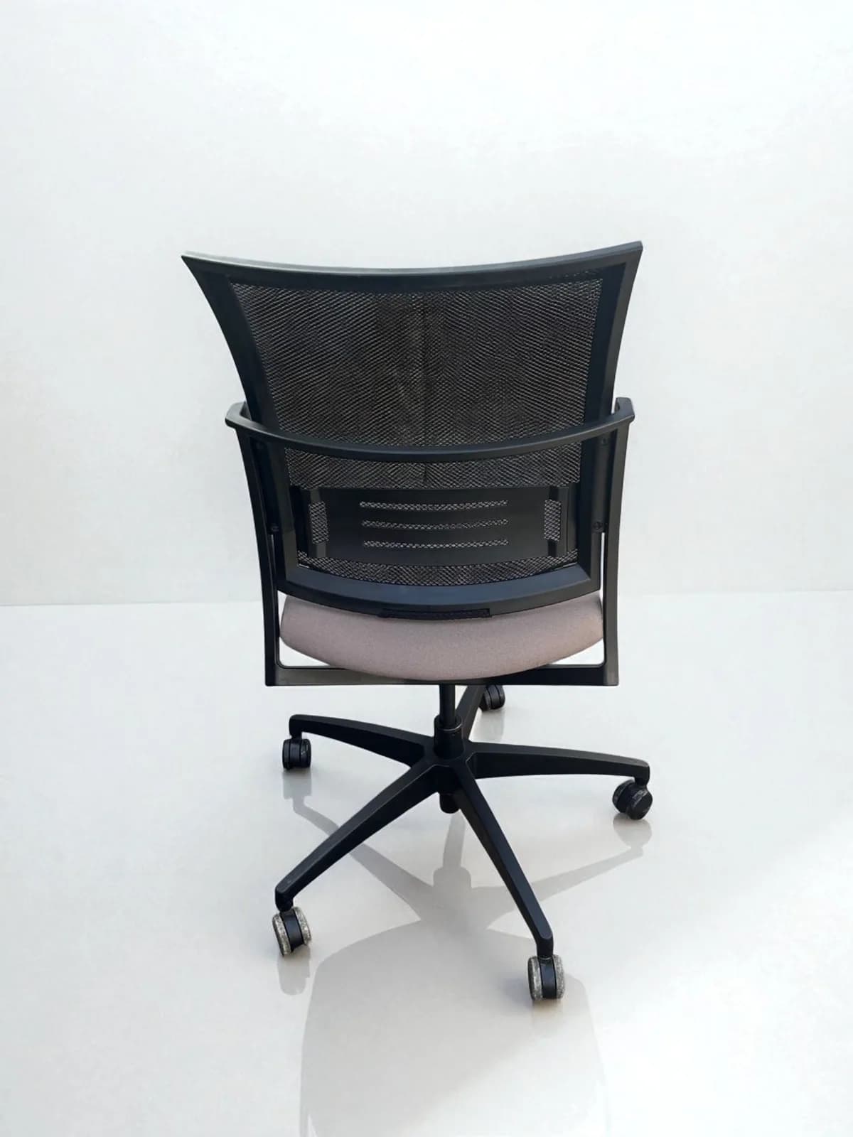 Fauteuil de bureau Magencia gris resille promo — vue 3