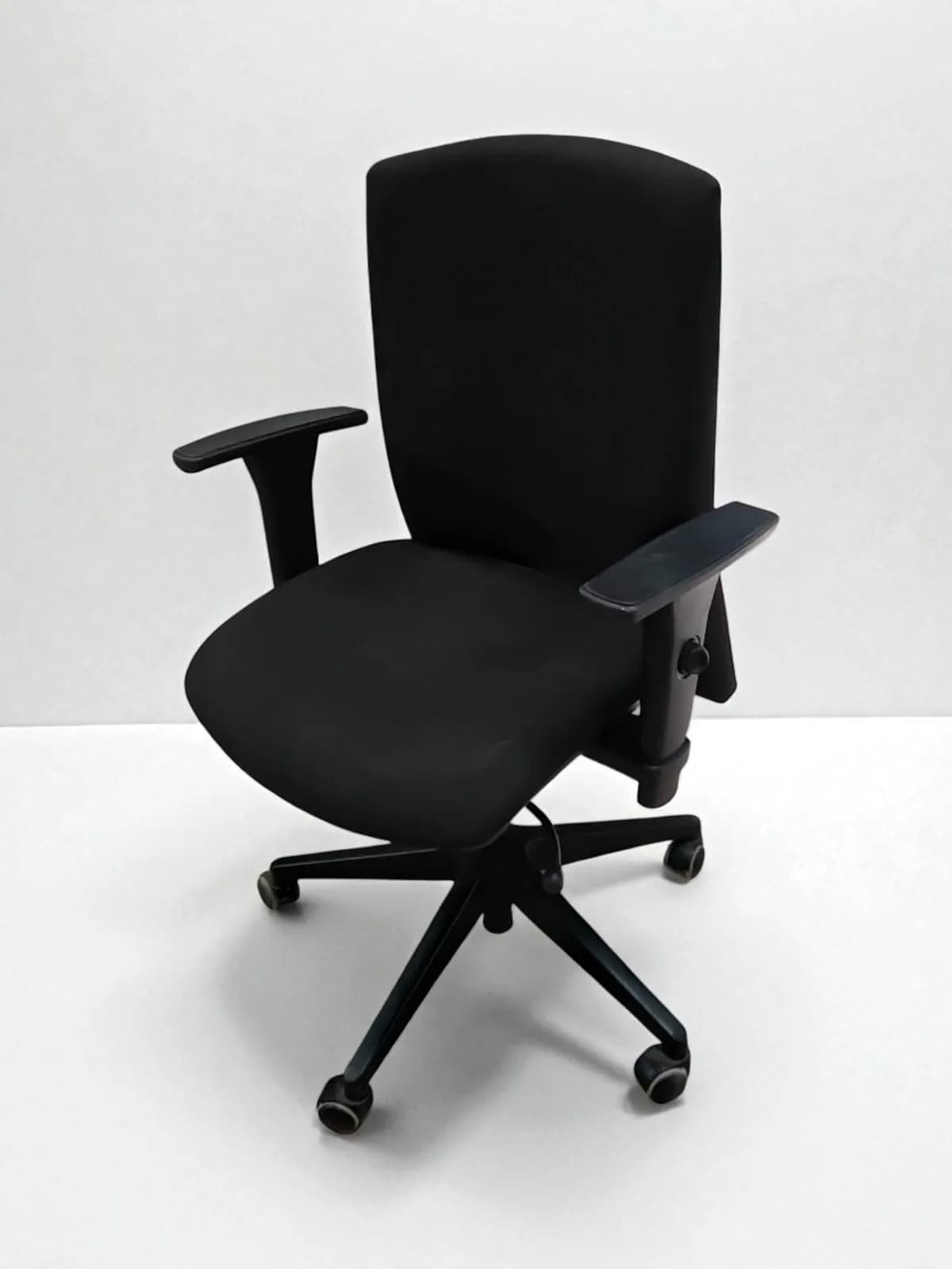 Chaise roulette Roneo ergonomique noir  promotion — vue 2