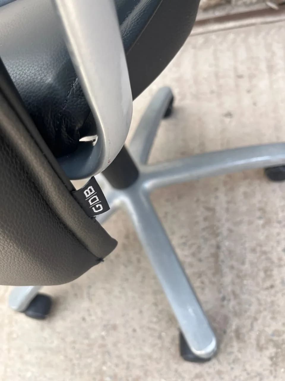 Fauteuil de direction Sokoa Eden cuir — vue 5