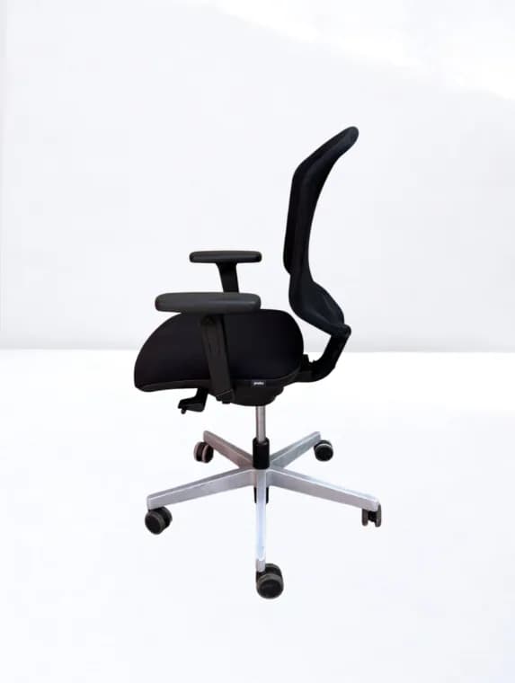 Siège ergonomique Giroflex 434 noir mesh — vue 2