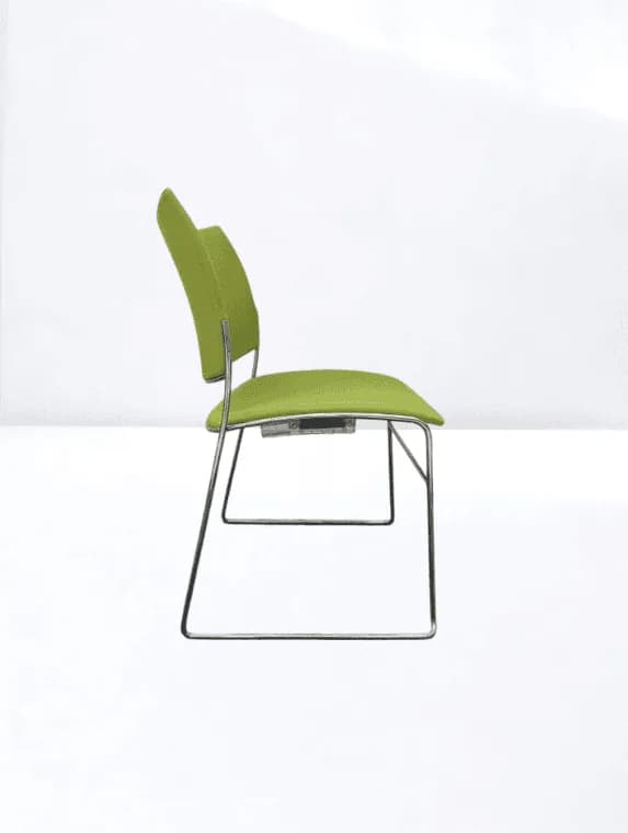 Chaise de conférence Curvy Casala Vert anis empilable — vue 3