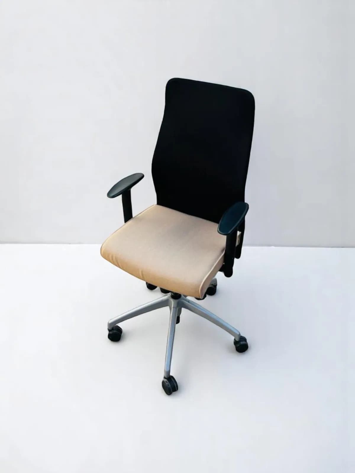 Chaise à roulette Cider ergonomique bi-color Chaise à roulette Cider ergonomique bi-color