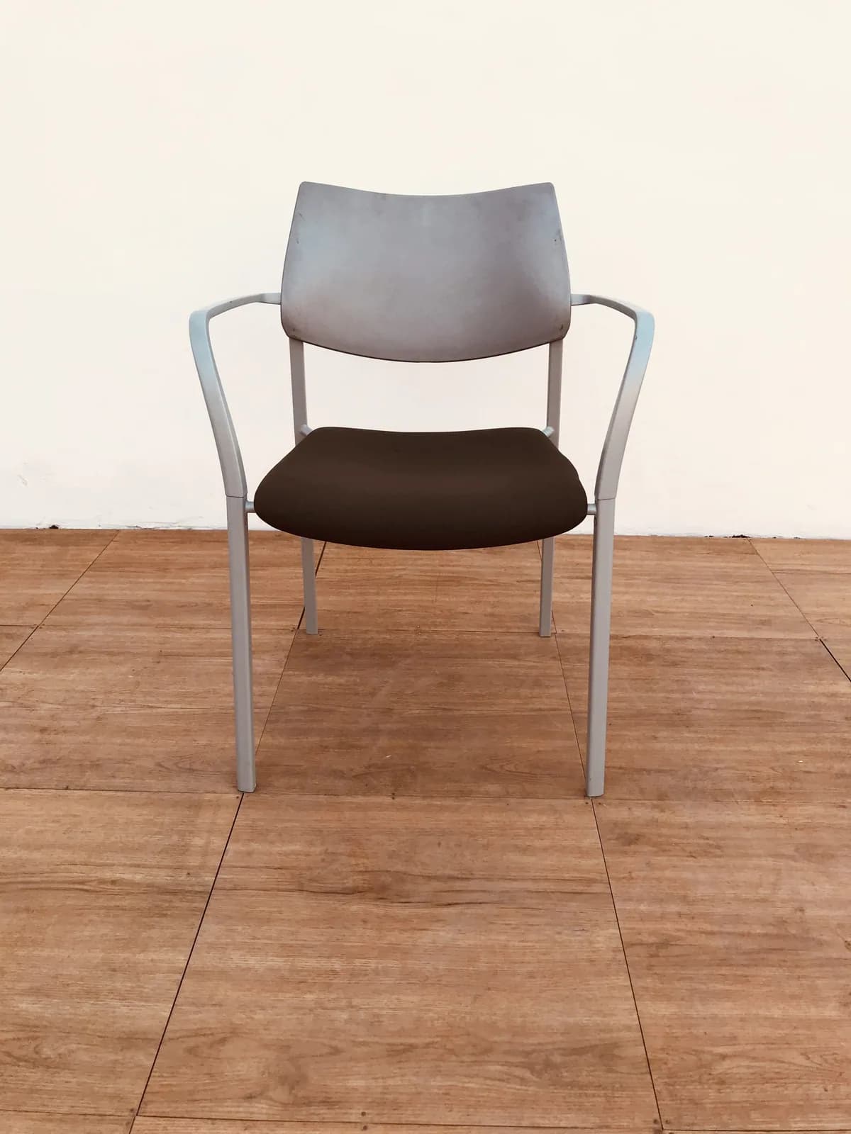 Chaise visiteur Akaba Chaise visiteur Akaba