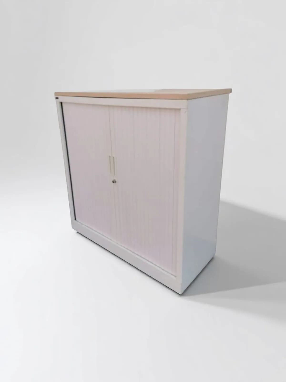Armoire basse blanche magencia 100x100cm sans clé Armoire basse blanche magencia 100x100cm sans clé