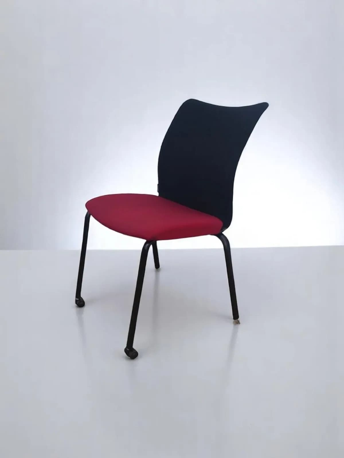 Chaise visiteur ADD FORM ROUGE EMPILABLE Chaise visiteur ADD FORM ROUGE EMPILABLE