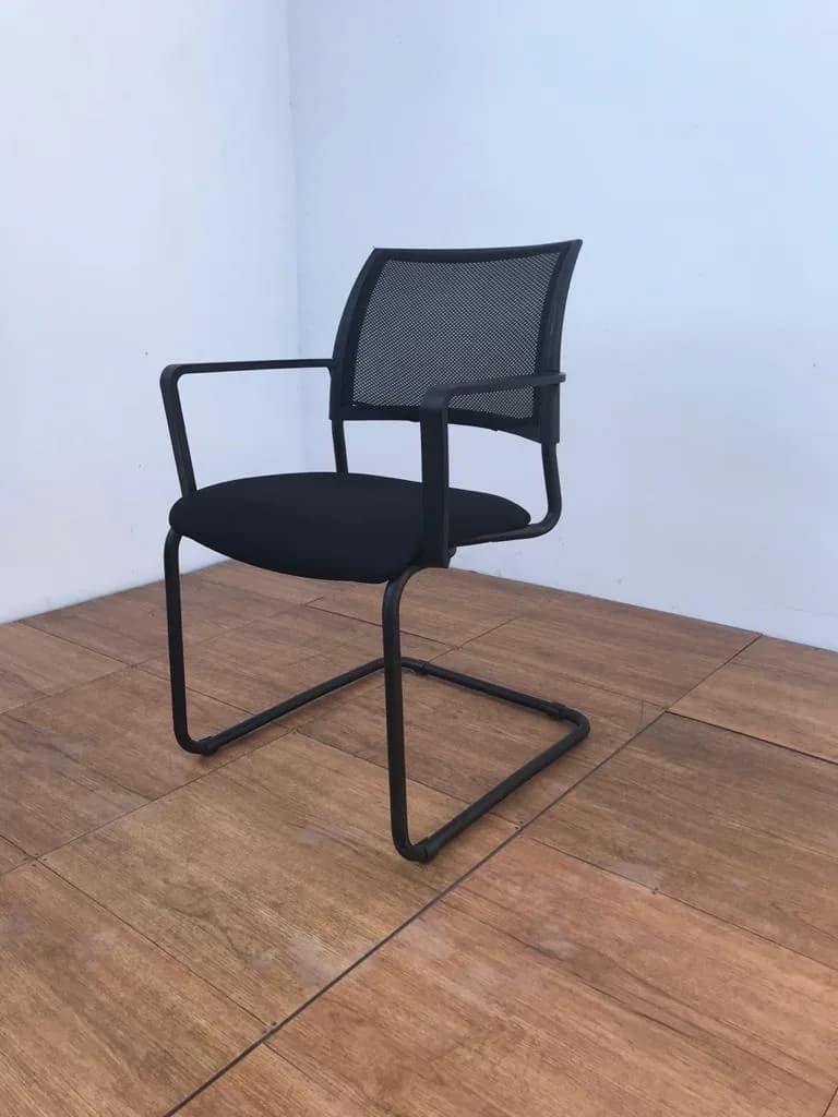 Chaise visiteur luge Majencia SOYA Chaise visiteur luge Majencia SOYA