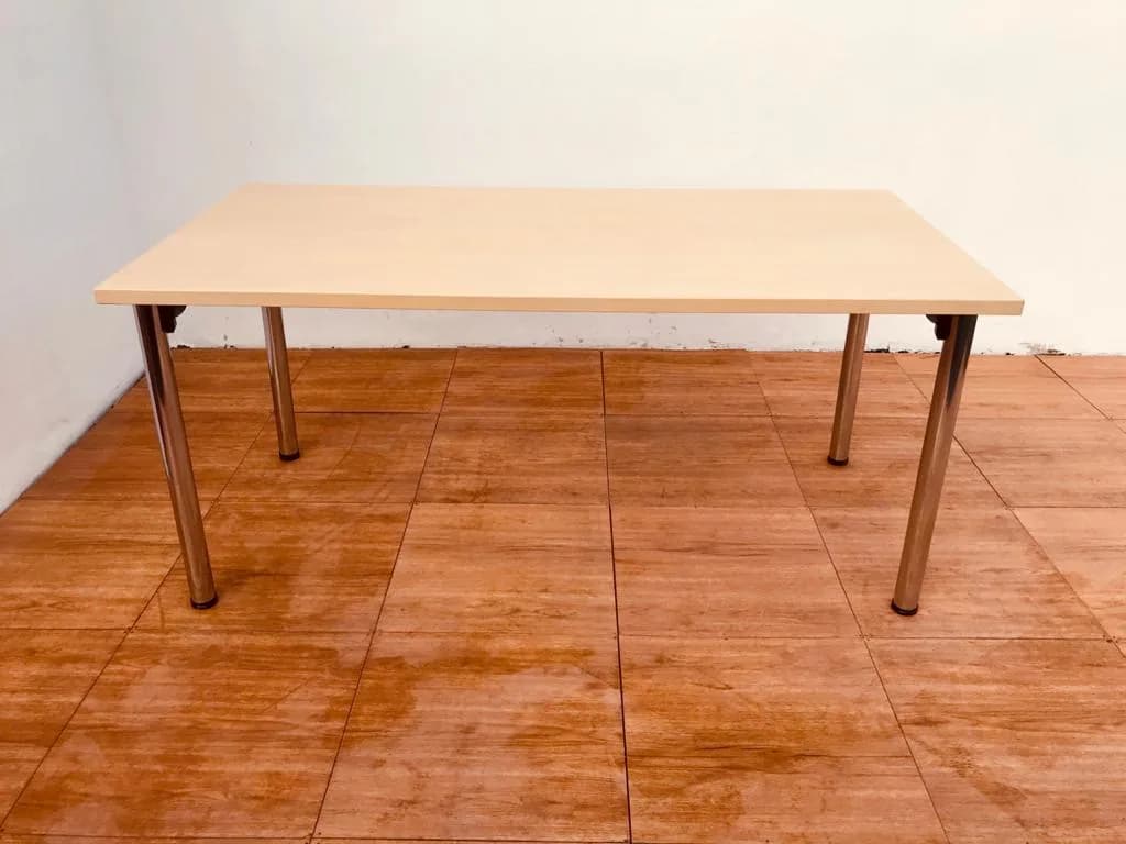 Table pliante König + Neurath 160×80 cm Table pliante König + Neurath 160×80 cm