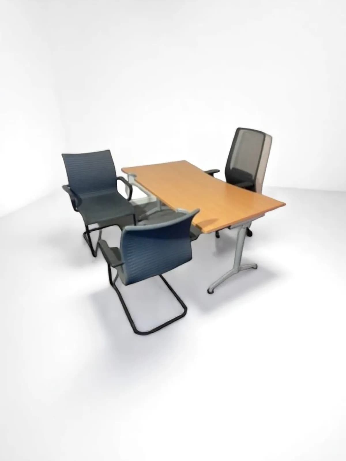 Bureau droit 160x80cm piètement I Strafor Bureau droit 160x80cm piètement I Strafor
