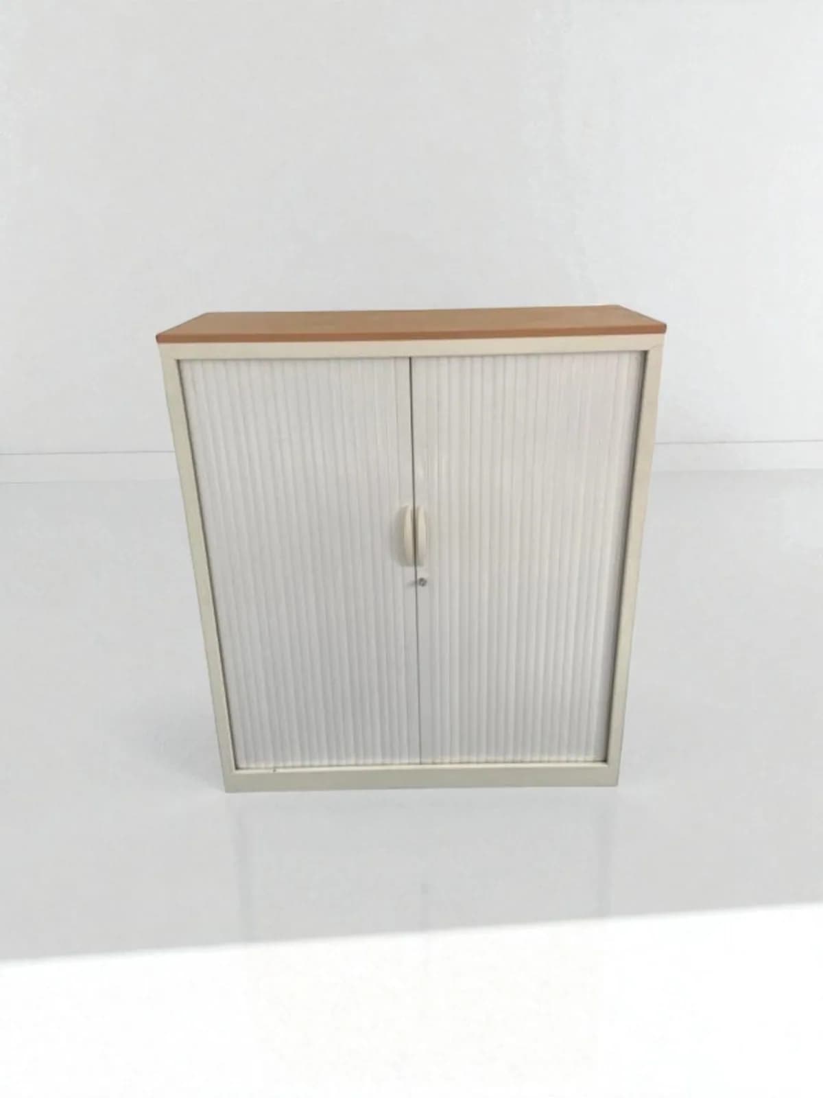 Armoire Magencia 120x140cm blanche porte coulissante Armoire Magencia 120x140cm blanche porte coulissante