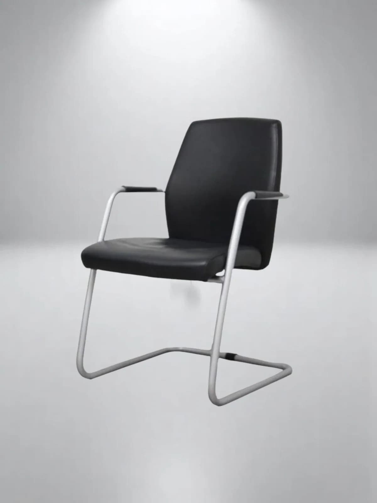 Chaise visiteur passe partout Sitland design italien cuir Chaise visiteur passe partout Sitland design italien cuir
