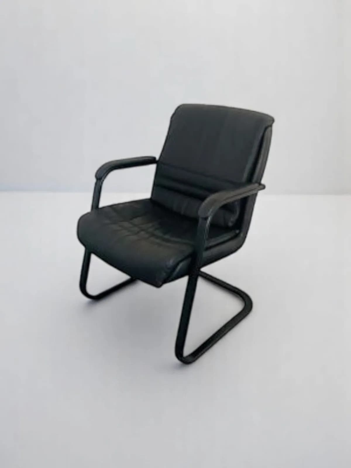 Chaise visiteur luge GRD simili cuir comfort Chaise visiteur luge GRD simili cuir comfort