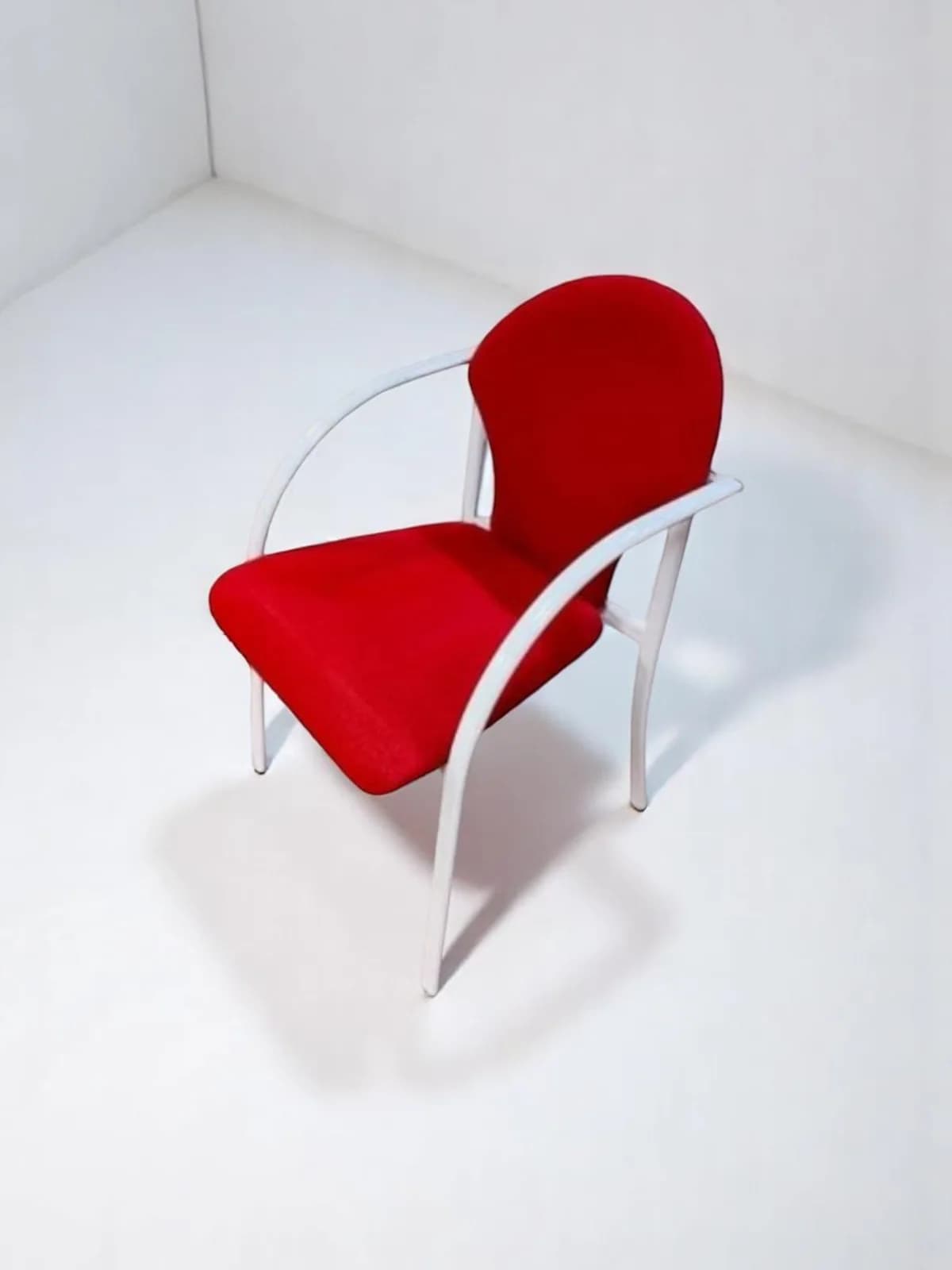 Chaise visiteur Italy avec accoudoir rouge Chaise visiteur Italy avec accoudoir rouge