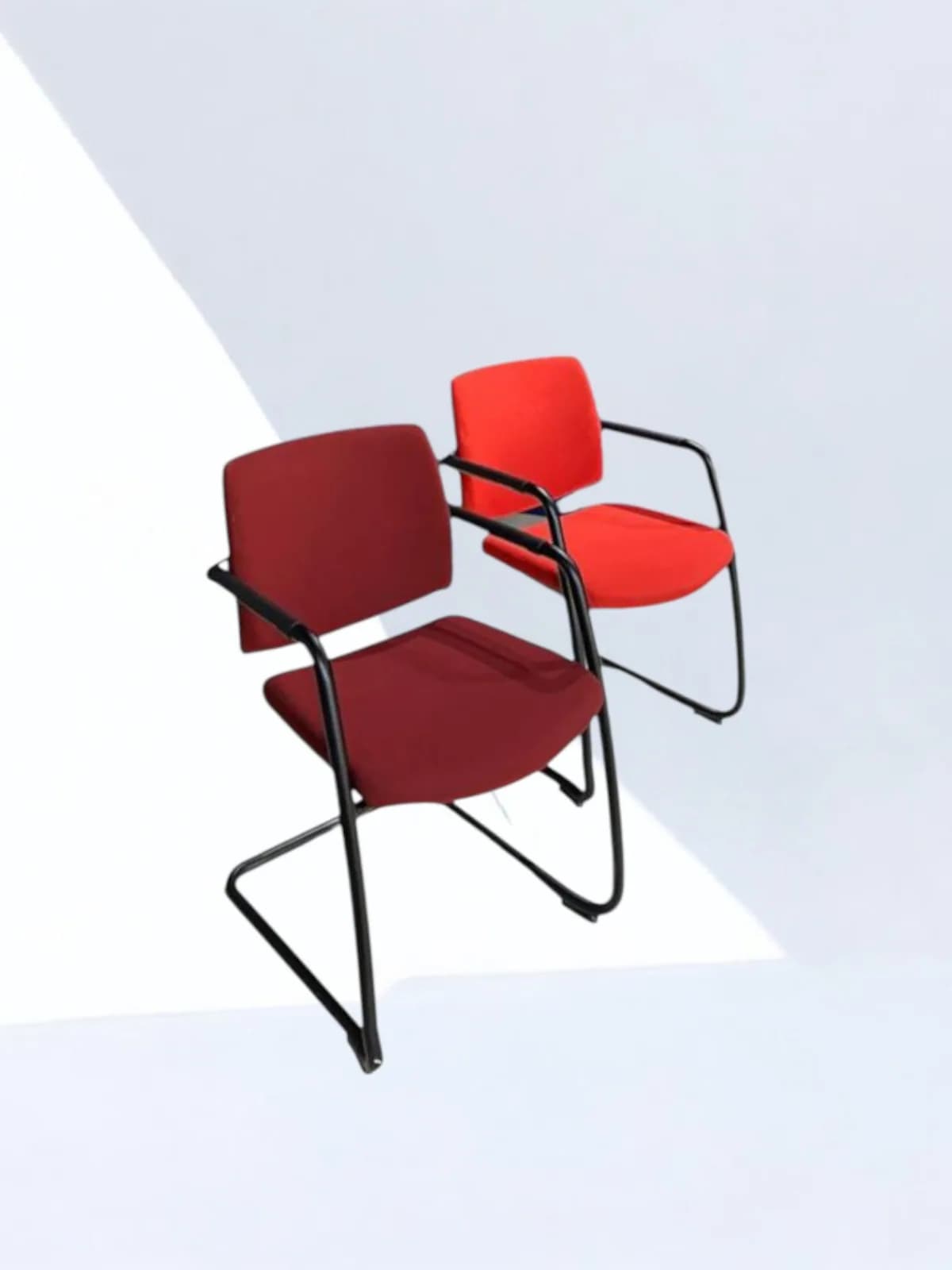 Chaise de bureau accueil Sesta Q-easy avec accoudoir rouge Chaise de bureau accueil Sesta Q-easy avec accoudoir rouge