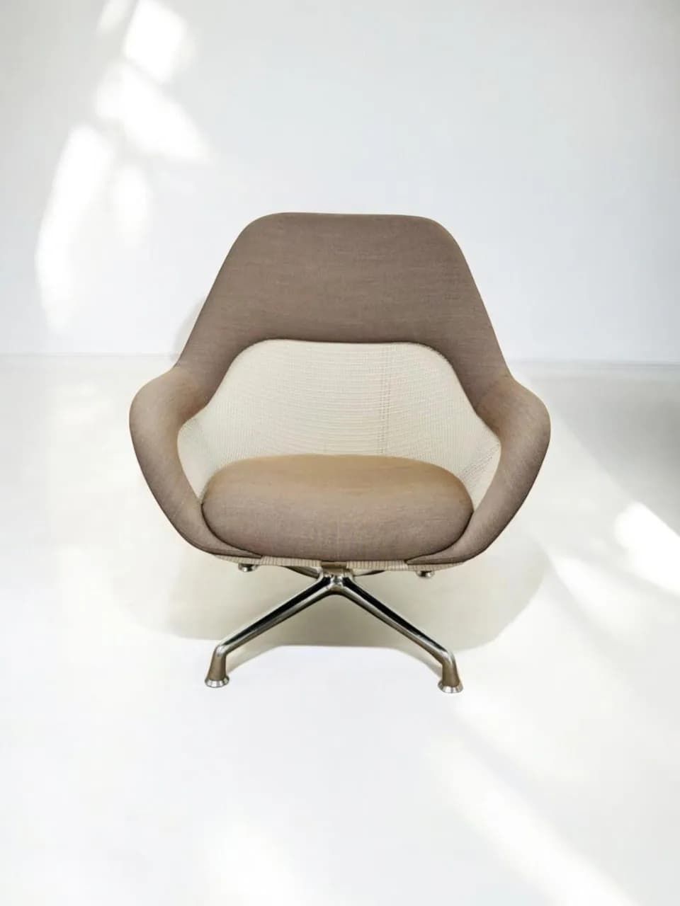Fauteuil salon pivotant Coalesse by Steelcase Fauteuil salon pivotant Coalesse by Steelcase