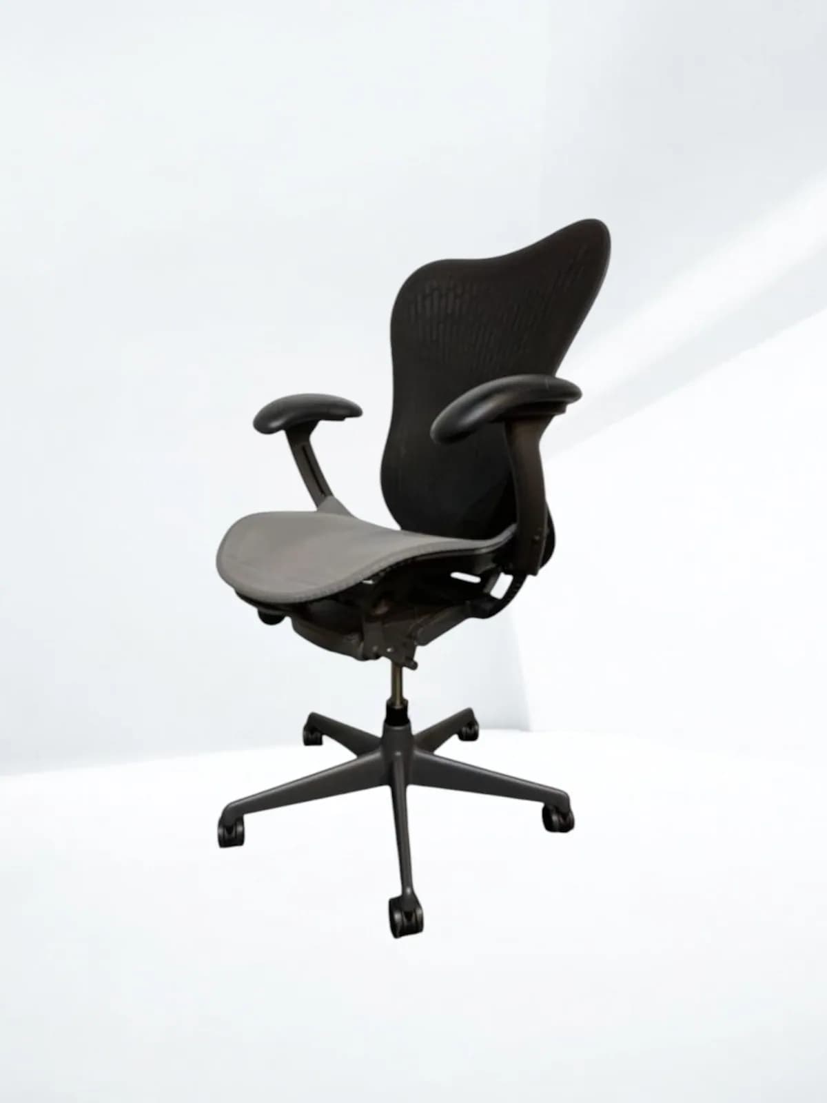 Fauteuil Chaise de bureau MIRRA 2 de Herman Miller Dossier Lombaire Butterfly Fauteuil Chaise de bureau MIRRA 2 de Herman Miller Dossier Lombaire Butterfly