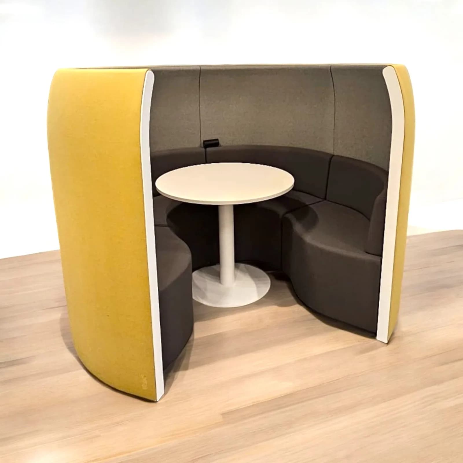 Espace travail alcôve acoustique Pentagone Cider Espace travail alcôve acoustique Pentagone Cider