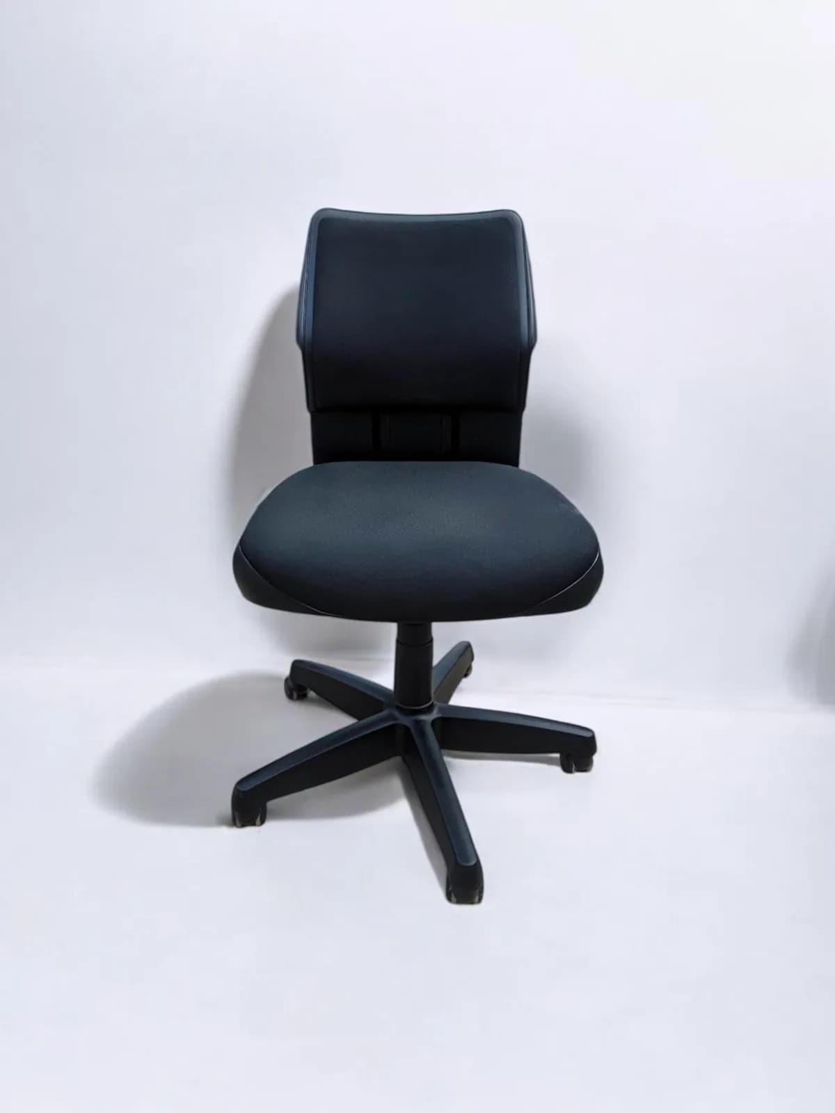 Chaise à roulette Steelcase Strafor sans accoudoirs Chaise à roulette Steelcase Strafor sans accoudoirs