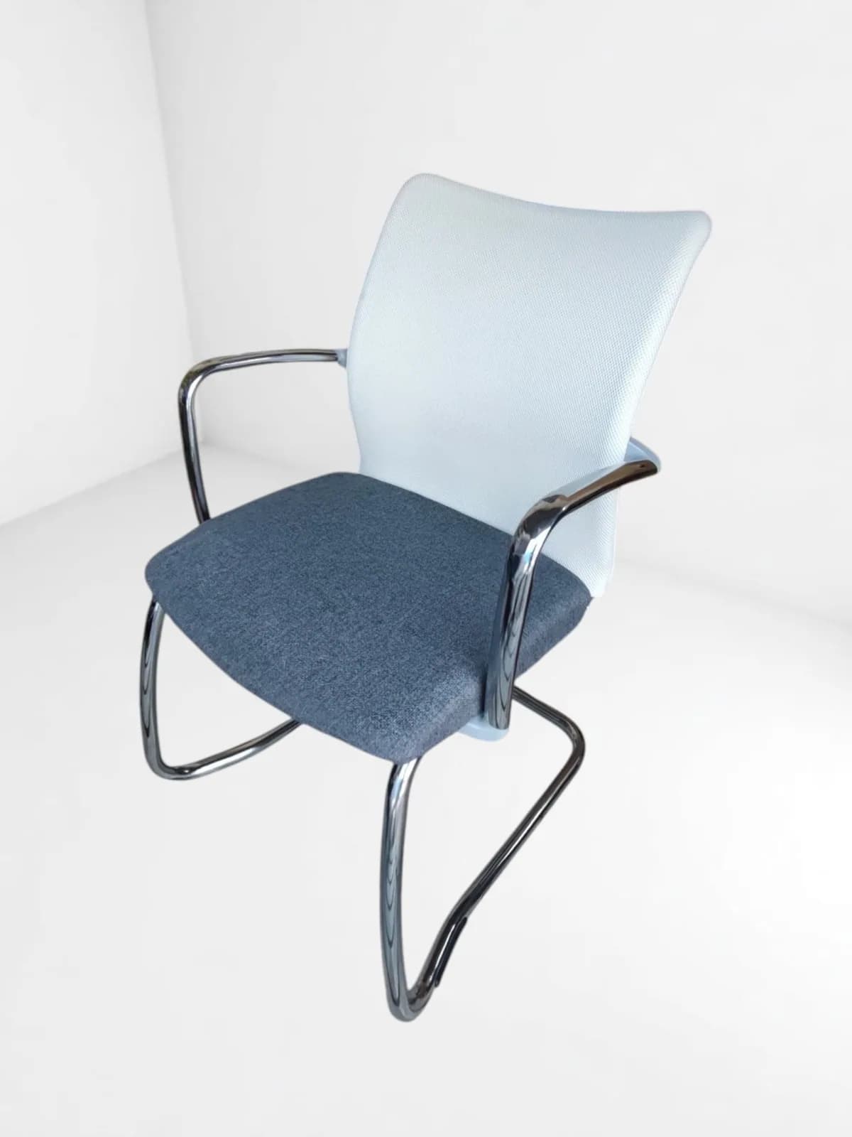 Chaise visiteur réunion Add Form mesh Chaise visiteur réunion Add Form mesh