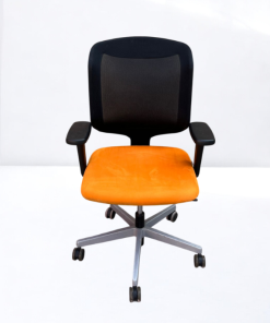 Siège ergonomique Giroflex 434 orange noir mesh